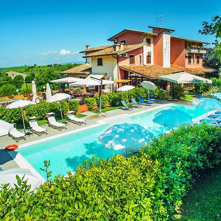 Hotel Il Castello Pozzolengo Exterior photo